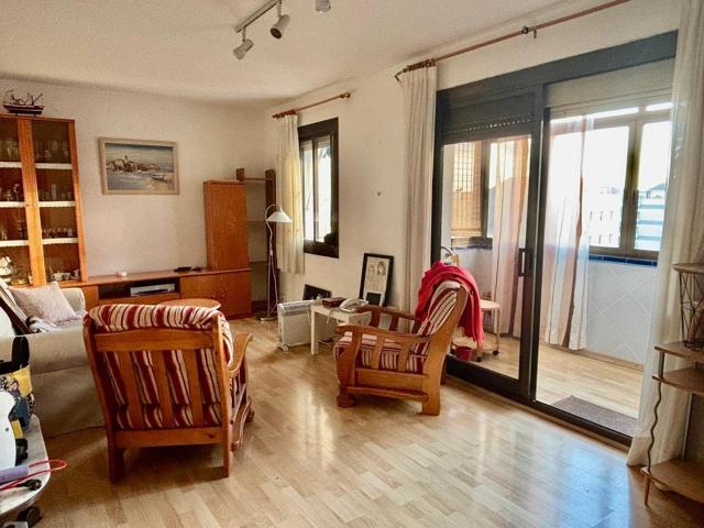 Piso en venta en el centro de Vilanova i la Geltrú photo 0