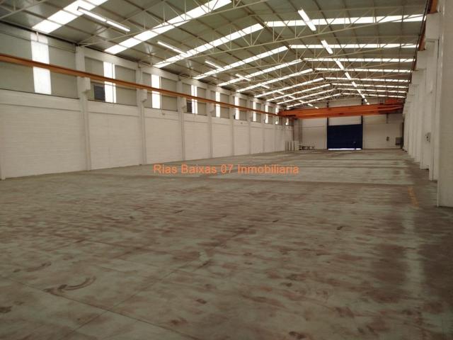 REF 4222 NAVE INDUSTRIAL 1579M2 + PUENTE GRUA + CAMPA EXTERIOR 3328M2 ( MOS ) photo 0