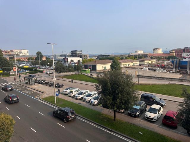 'Vivienda Reformada a Estrenar en Marqués de la Hermida: Ideal para Vivir o Invertir' photo 0