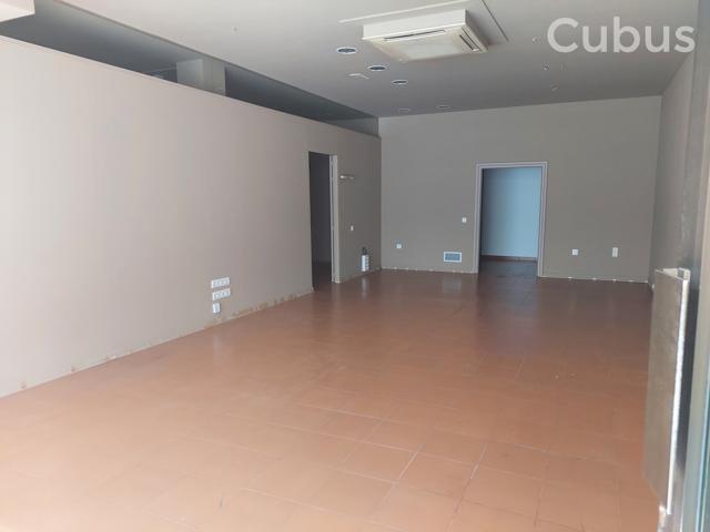 Local En alquiler en Olot photo 0
