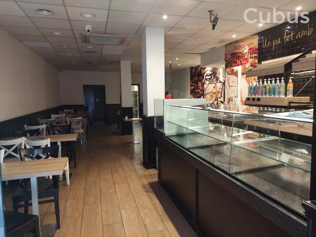 Local En alquiler en Olot photo 0