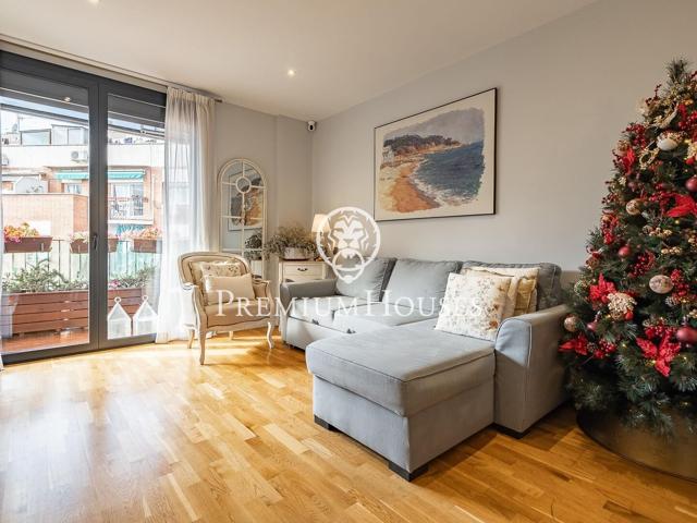 Impecable vivienda en venta cerca de Gran Vía de les Corts Catalanes photo 0