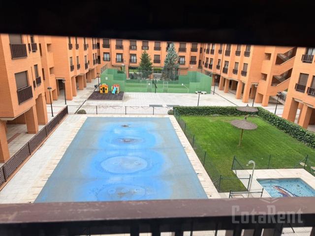 Piso En alquiler en Rejas, Madrid photo 0