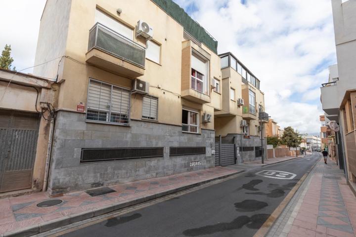 TRIPLEX EN --ARMILLA-GRANADA photo 0