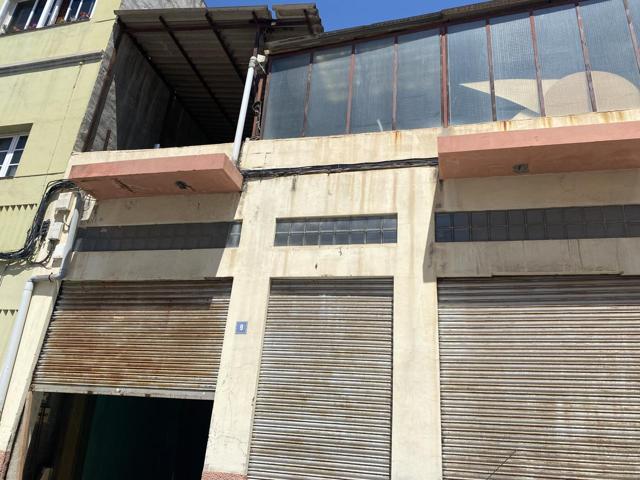SE VENDE EDIFICO 2 ALTURAS EN SANTA CRUZ photo 0