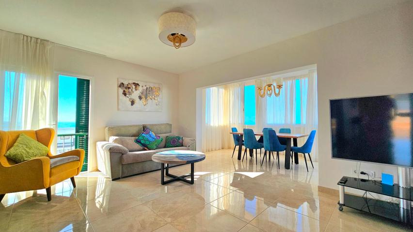 Exclusivo apartamento en primera línea de mar en Callao Salvaje photo 0
