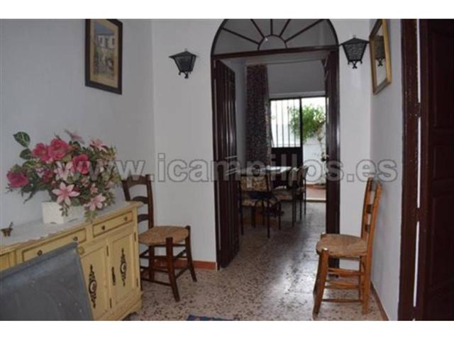 Casa en alquiler en Zuheros photo 0