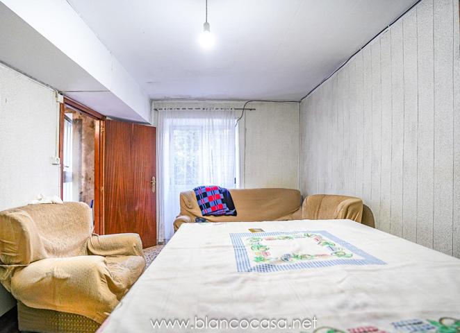 ¡¡Casa de piedra con terreno, también disponible en alquiler con opción a compra !! photo 0