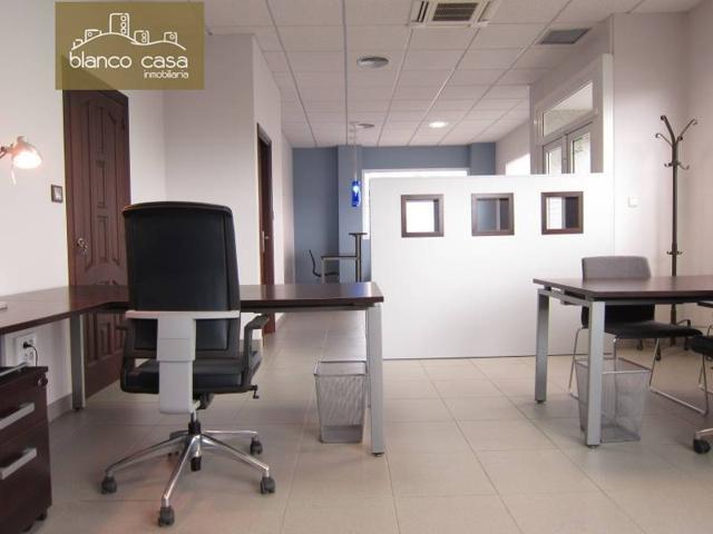Alquiler de local para oficinas listo para entrar a trabajar enfrente del CEIP Bergantiños 450€-mes photo 0