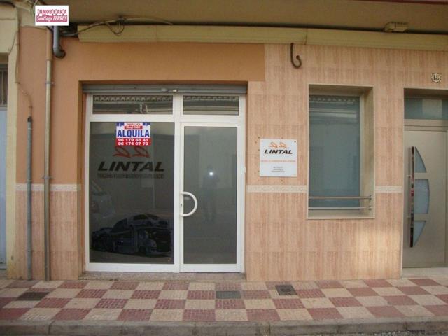 ALQUILER DE LOCAL COMERCIAL CENTRICO EN ALMUSSAFES photo 0