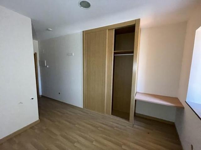 Casa - Chalet en venta en Ponferrada de 652 m2 photo 0