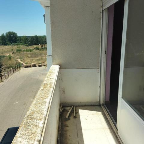 Casa - Chalet en venta en Benavente de 195 m2 photo 0