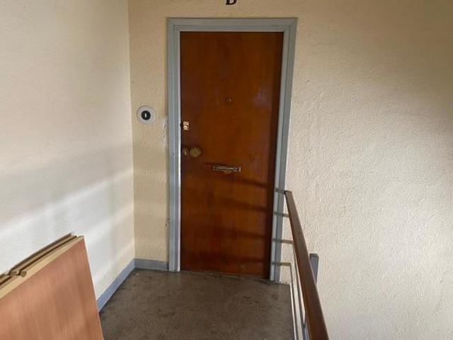 Piso en venta en Zamora de 99 m2 photo 0