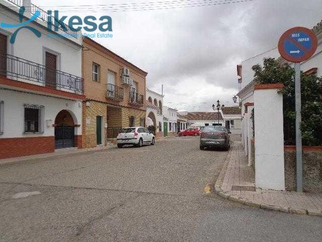 VENTA DE CHALET EN HINOJOS, HUELVA. photo 0