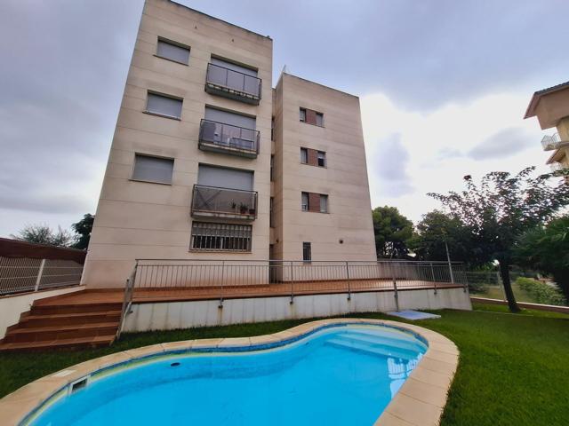 🏡 Planta baja con amplia terraza y piscina comunitaria en El Francàs, El Vendrell photo 0
