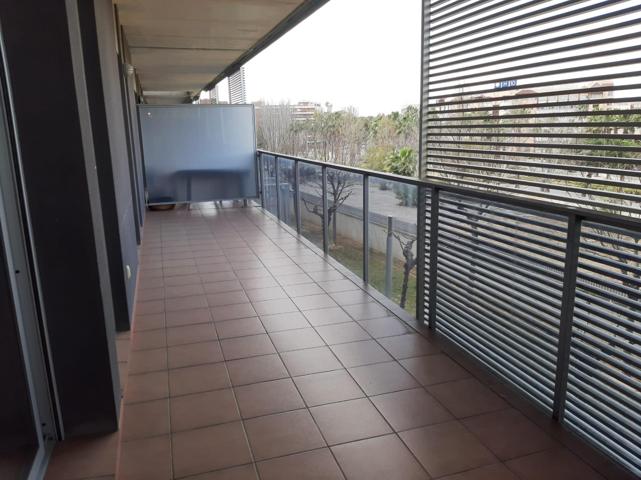 APARTAMENTO DE 2 DORMITORIOS CON A.A., PARKING Y TRASTERO. ED. PARADISE VILLAGE. photo 0