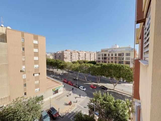 PISO DE CUATRO DORMITORIOS EN NUEVA ANDALUCÍA photo 0