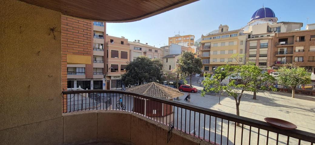 GRAN OPORTUNIDAD EN EL CORAZÓN DE CALLOSA photo 0