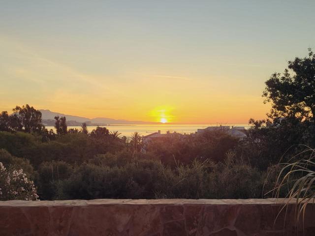 CASA ADOSADA CON VISTA MAR EN BAHIA DORADA | ESTEPONA photo 0