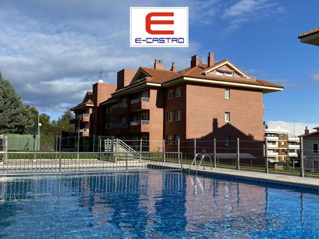 Piso en venta en Castro-Urdiales de 81 m2 photo 0