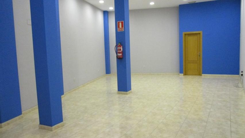 Local en Alquiler en Pravia, Asturias photo 0