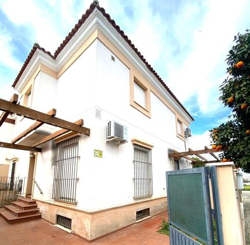Amplitud y Confort en Tu Nueva Casa en Utrera, Sevilla photo 0
