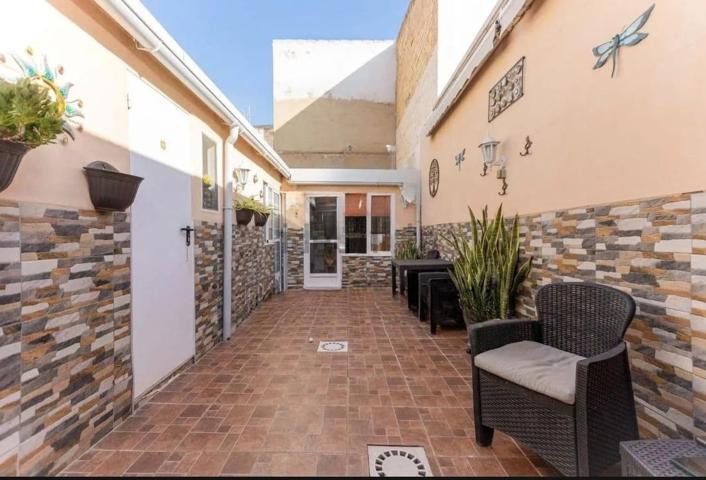 CASA INDEPENDIENTE EN TORRENTE photo 0