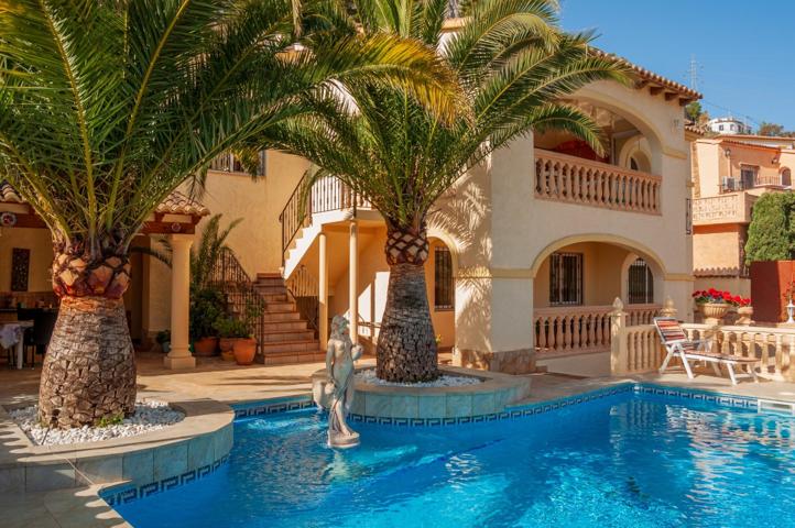 Preciosa villa con vistas panorámicas photo 0