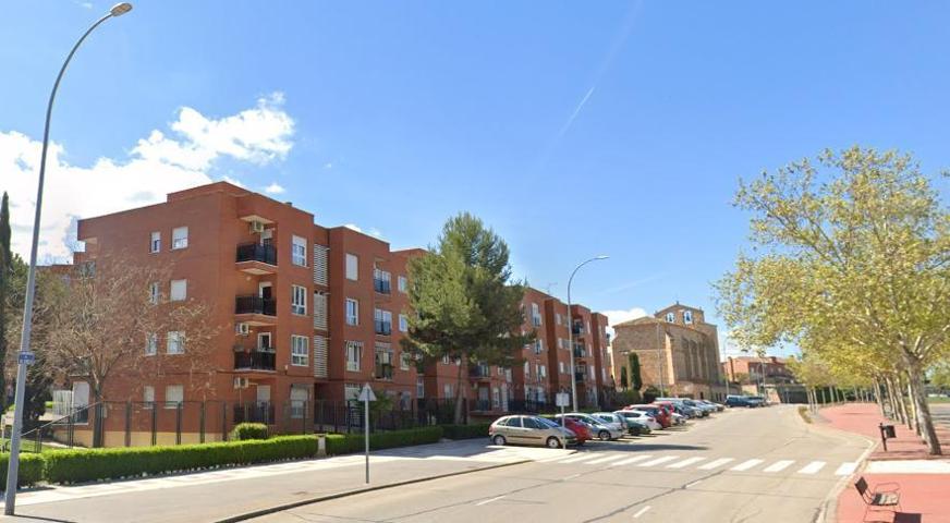 Piso en venta en Guadalajara de 145 m2 photo 0