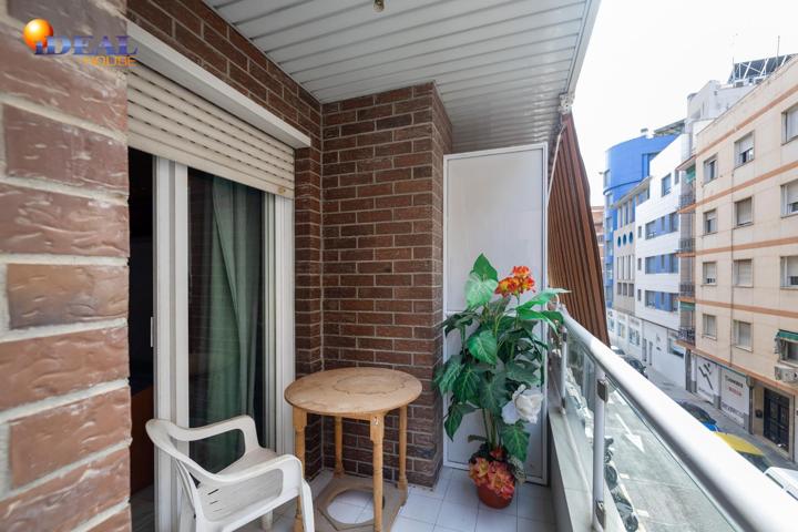 Piso en venta en calle Santa Clotilde, junto a Hipercor, con plaza de garaje photo 0