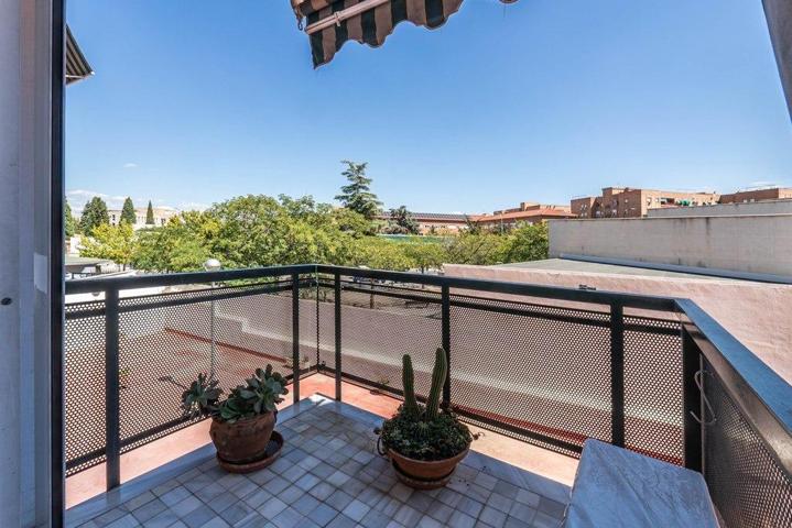 Apartamento, con plaza de garaje y trastero, junto a Carrefour photo 0