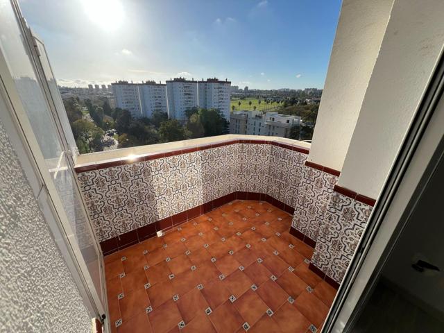 PISO EN TORRESBLANCAS. UNIVERSIDAD photo 0