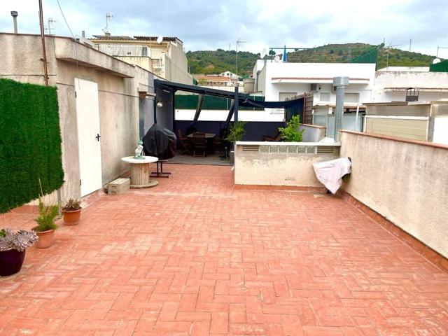 4 Dormitorios, 2 baños y Terraza Privada XXXL tu HOGAR. photo 0