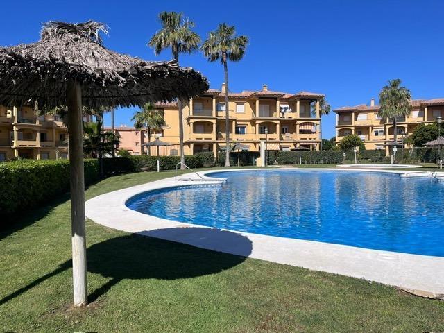 Apartamento planta baja en urb. del Novo Sancti-Petri photo 0