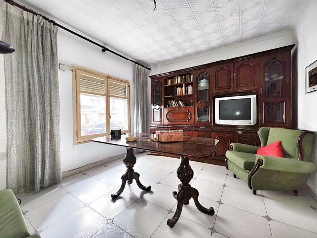 Piso Zona Gran Capitan photo 0