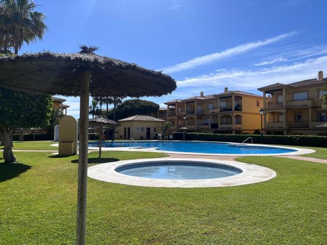 Apartamento en planta baja en el Novo Sancti Petri photo 0