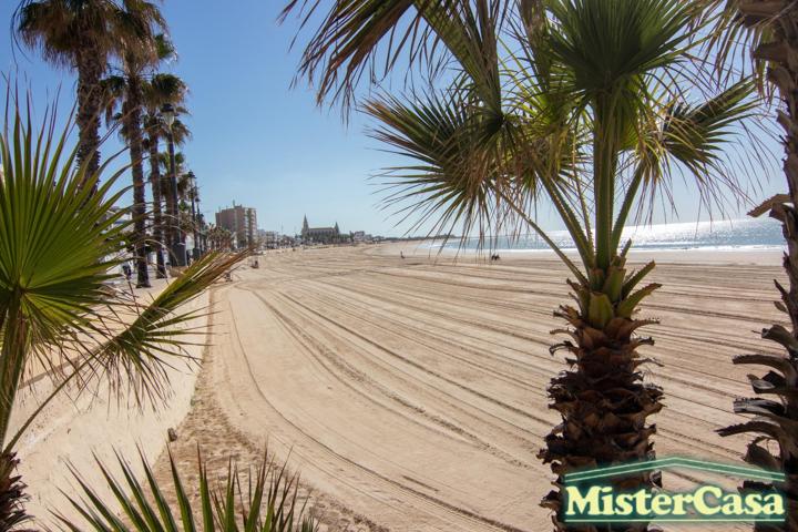¡¡EXCLUSIVA!! En venta piso y garaje junto al mar en Chipiona photo 0