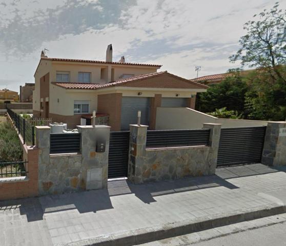 CASA, OCUPADA, EN VENTA EN AVINYONET, GIRONA photo 0