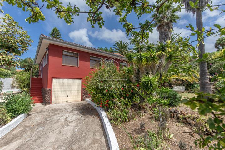 Casa - Chalet en venta en Tacoronte de 140 m2 photo 0