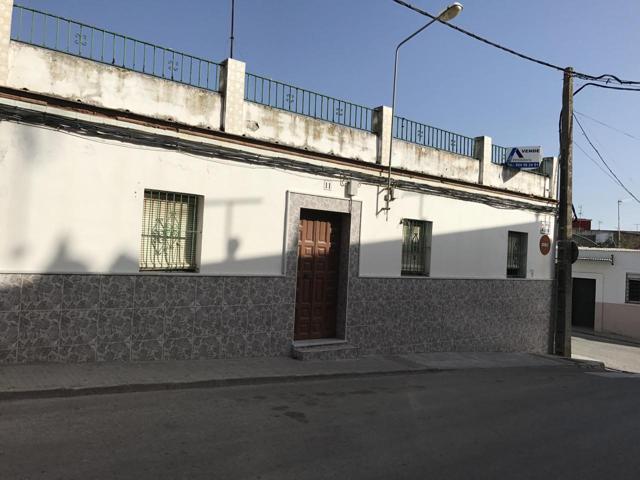 Casa - Chalet en venta en El Cuervo de Sevilla de 101 m2 photo 0