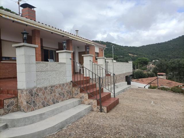 Casa En venta en Urbanització Roca De Malvet I, Santa Cristina D'Aro photo 0
