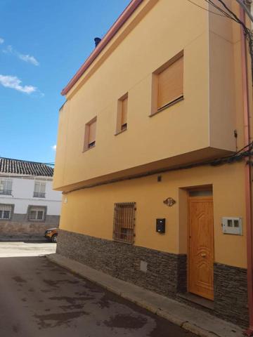 Casa - Chalet en venta en Horcajo de Santiago de 165 m2 photo 0