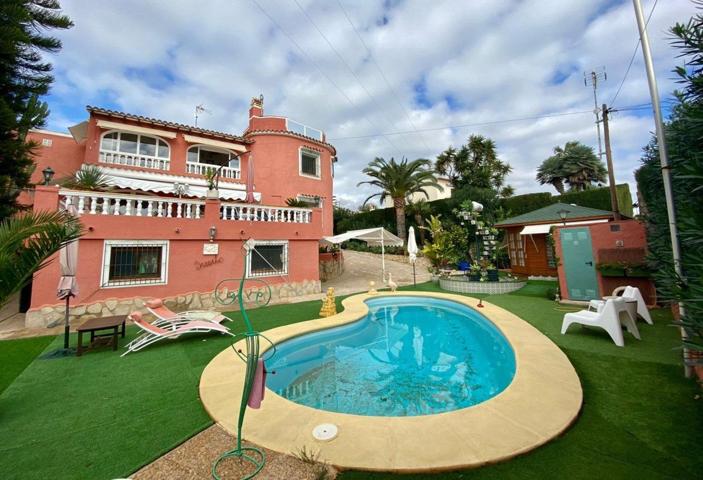 Casa independiente con piscina privada en acceso a una playa privada en Calpe - Benissa photo 0