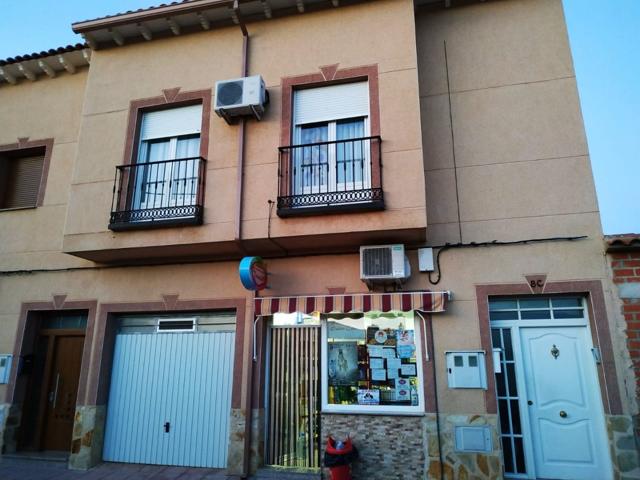 Casa En venta en Calle Sancho Panza, Corral De Almaguer photo 0