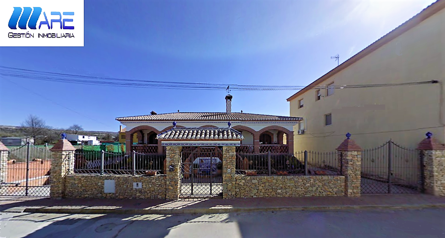 Casa - Chalet en venta en Zújar de 585 m2 photo 0