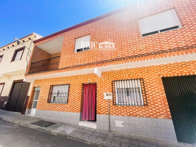 BRICKASA INMOBILIARIA les ofrece, Magnificas viviendas en Torreorgaz, se compone de un edificio que se compone de dos vivienda en  photo 0