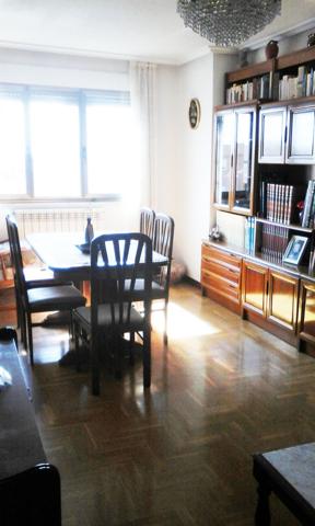 Urbis te ofrece un estupendo piso en venta en Villamayor photo 0