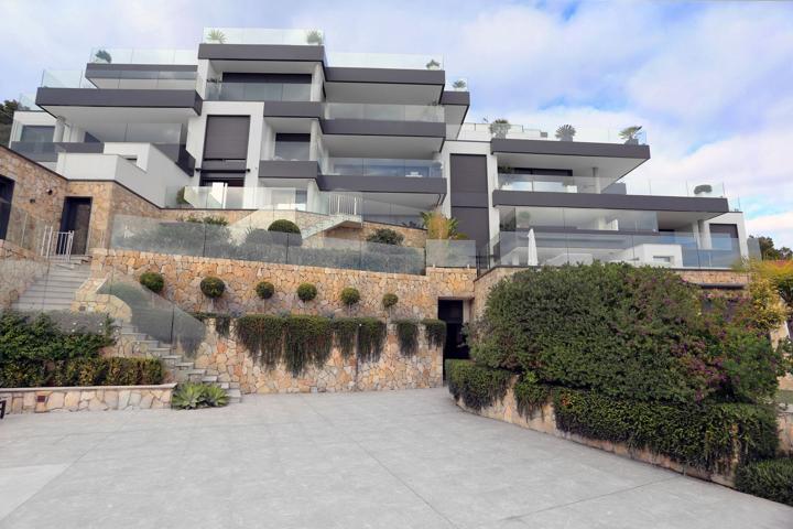 Exclusive luxury penthouse with panoramic sea view in Genova photo 0