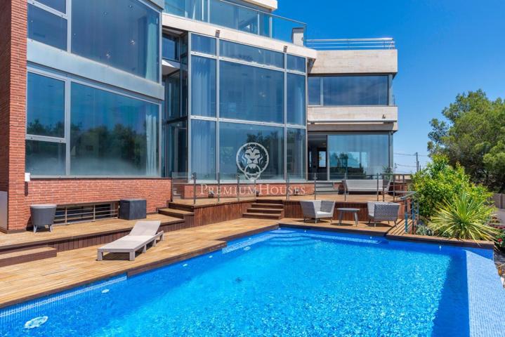 Moderna villa con vistas panorámicas al mar a la venta en Montemar photo 0