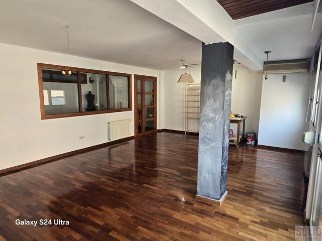 Piso En venta en Mestalla, Valencia photo 0